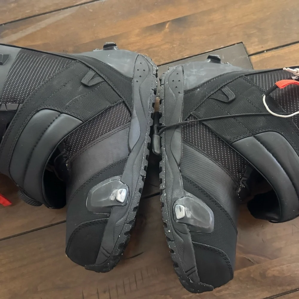 Burton Ion Step On Snowboard Boots Men’s 10 (USA) mint condition - Picture 2 of 9